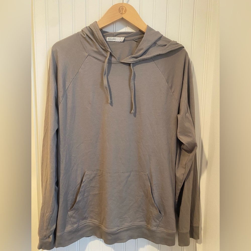 Barefoot dream light pull over